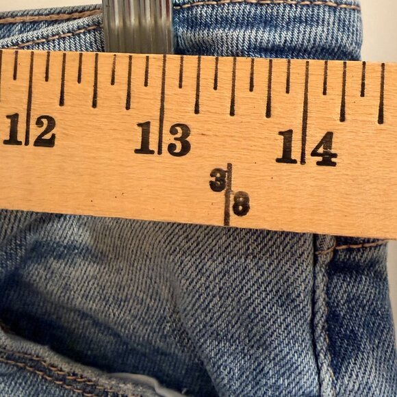 Articles of Society Distressed Light Wash Jeans - Picture 6 of 10